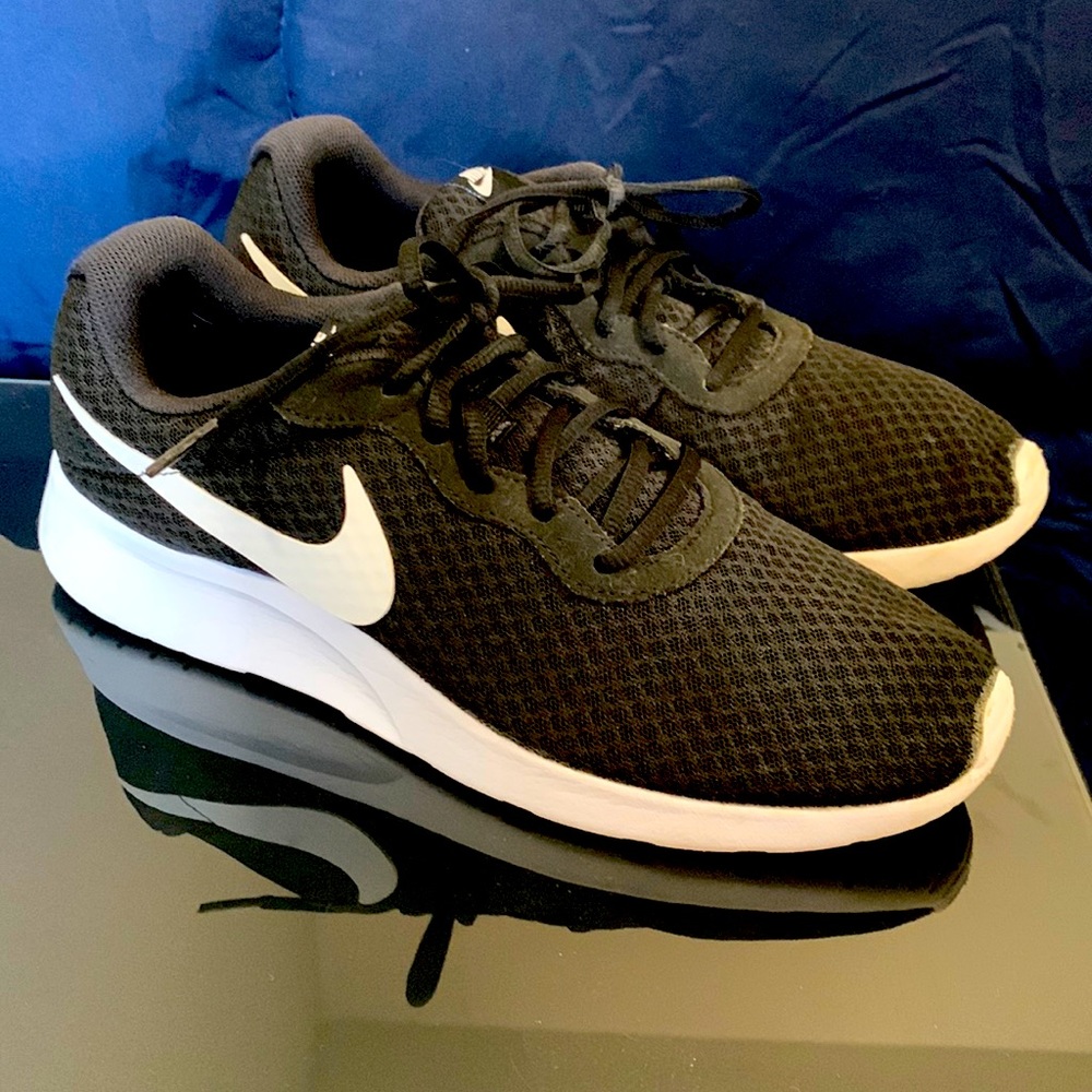 Women’s Nike Running shoe